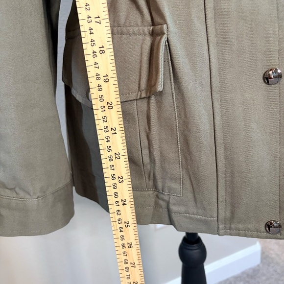 Classic Utility Jacket - Picture 4 of 6